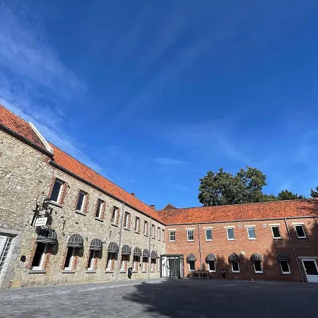 1 Ferme Du Chateau Apartment